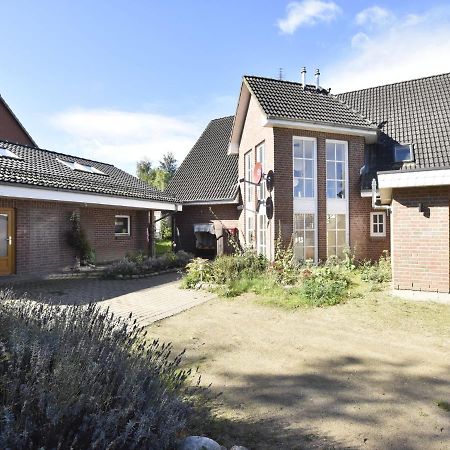 4 Room Holiday Apartment With Garden Kossau Exteriör bild